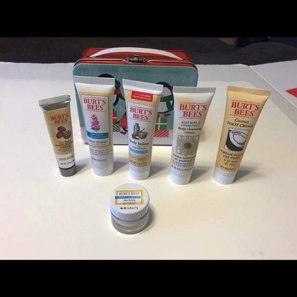 Burt’s Bees Travel Sized Product In Christmas Tin - Picture 3 of 4